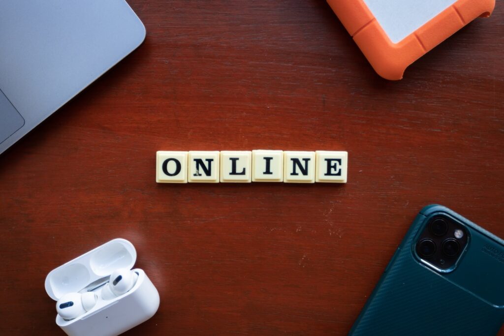 Top 5 Ways to Stay Informed Daily